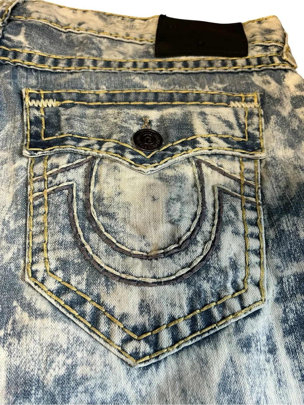 True Religion Ricky Super T White Tide Acid Wash Distressed Jeans Size 42